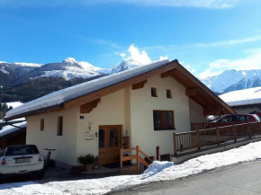 Apartment in Bramberg am Wildkogel with balcony